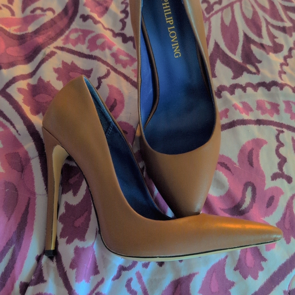 Women's Chocolate Brown Pumps
